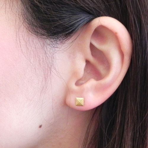 楽天市場】【ピアス】22金「スクエア」セカンドピアス片方販売金属