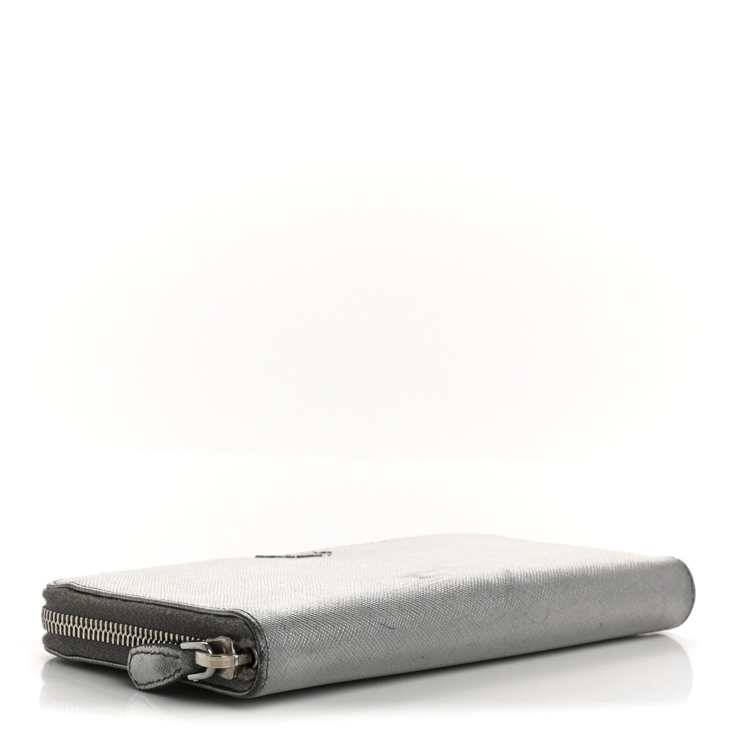 Prada Saffiano Metal Zip Around Wallet Argento 1723667 – FASHIONPHILE