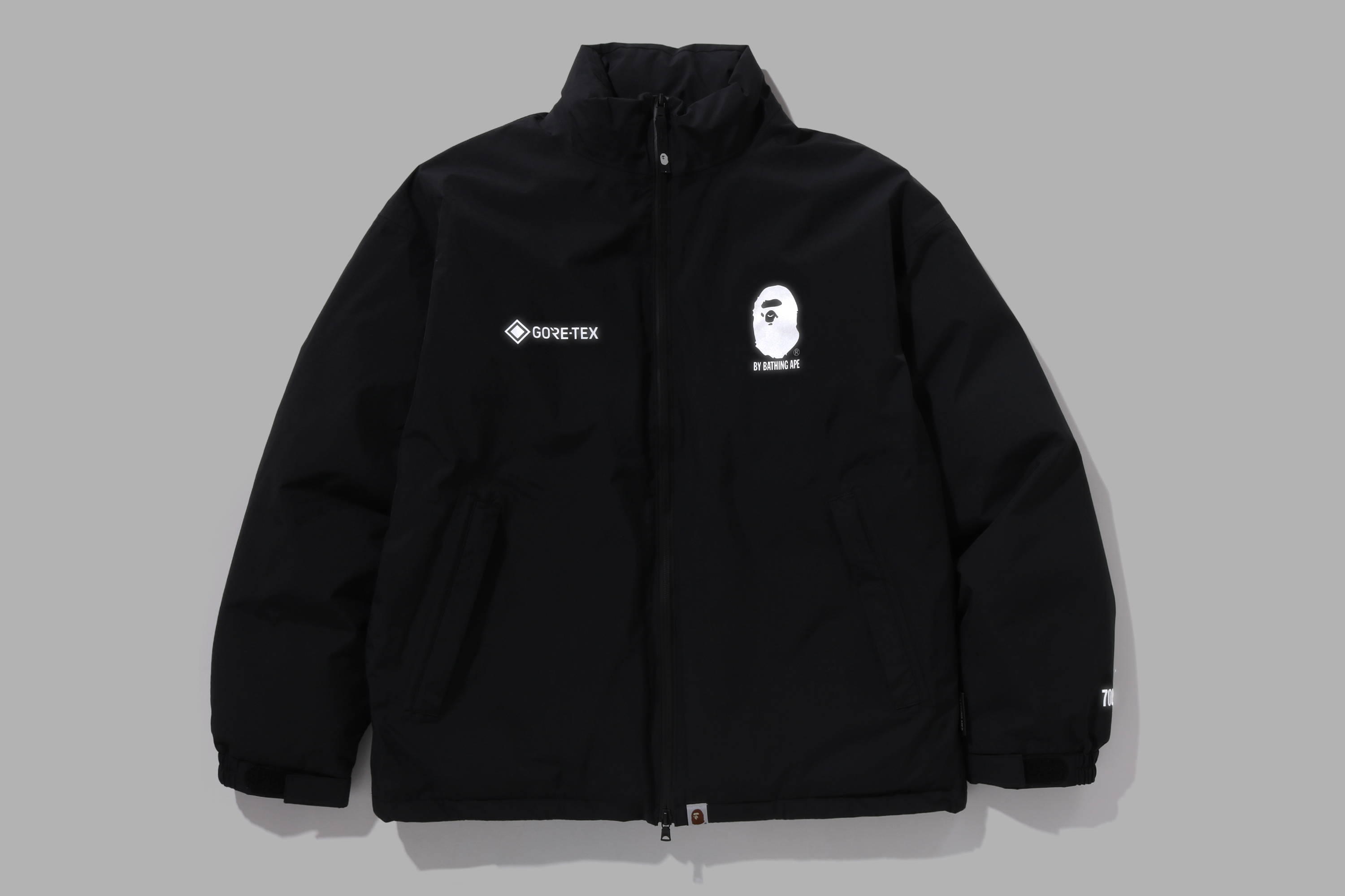 ベージュ WINDSTOPPER APE ジャケット GORE