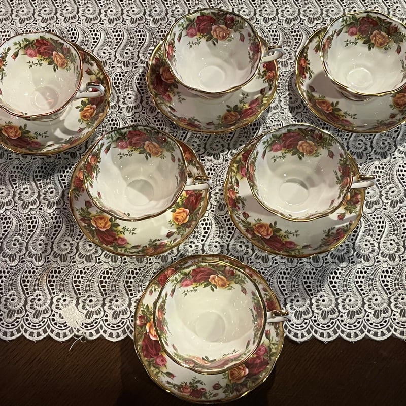 ロイヤルアルバート ティーカップセット | アンティーク家具と喫茶