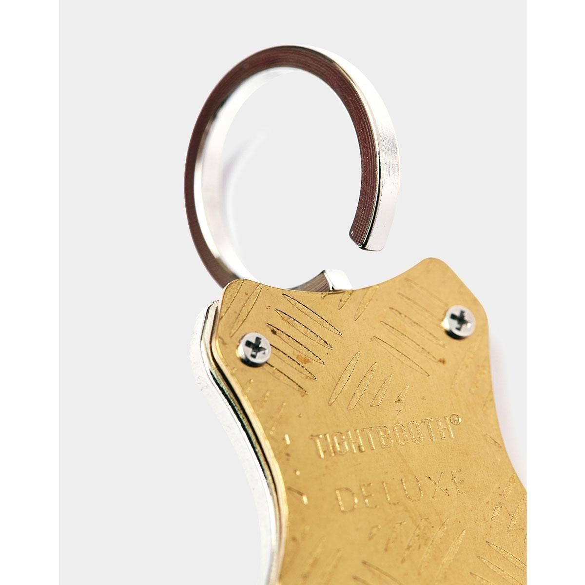 CHECKER PLATE CARABINER (TIGHTBOOTH x DELUXE) - SHRED