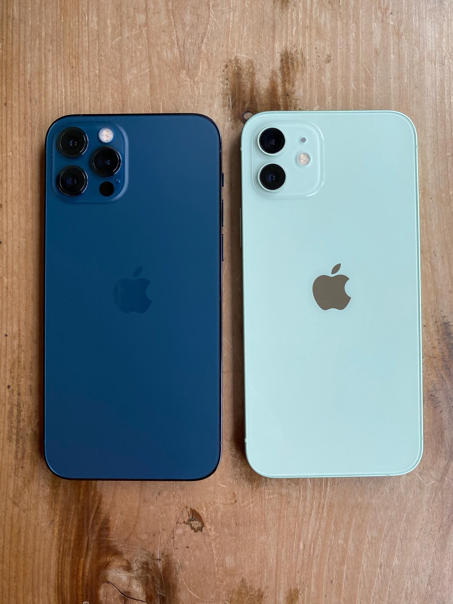 iPhone 12とiPhone 12 Pro、想像を超えた最新テクノロジー。（Saori