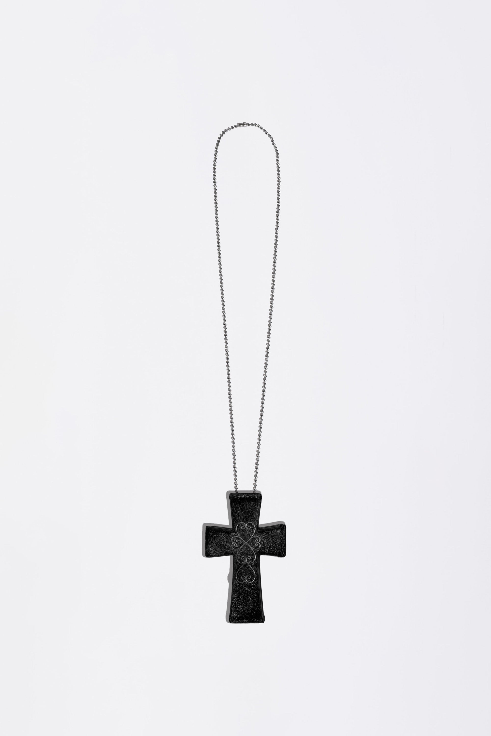 Cross Hair On Strap Wallet Black – Sculptor