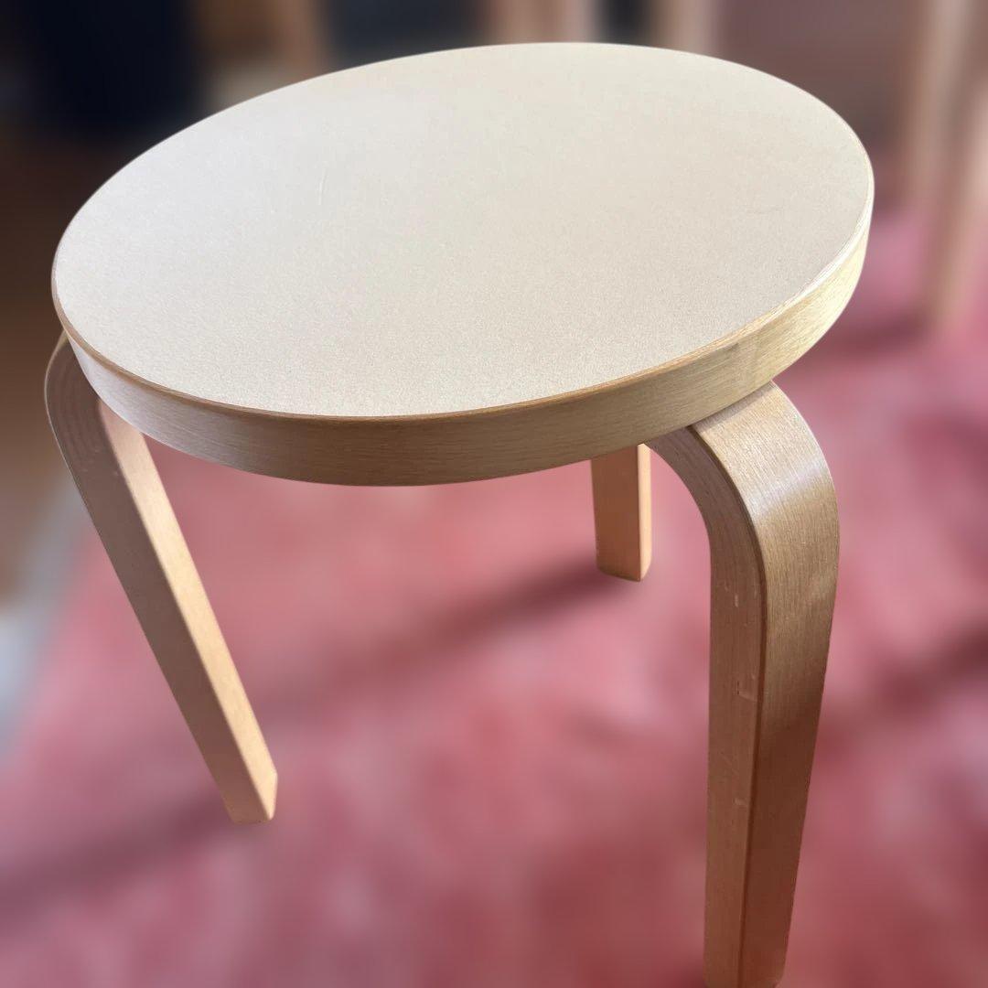 アルテック（Artek） スツール60 3本脚 パール Artek（アルテック）スツール60 / 3本脚 – FELICE.ONLINE