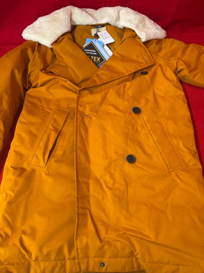 AIGLE エーグル ダウンコート GORE-TEX タグ付き未使用 ファー付 AIGLE（エーグル） ダウンコート ダウンジャケット GORE-TEX