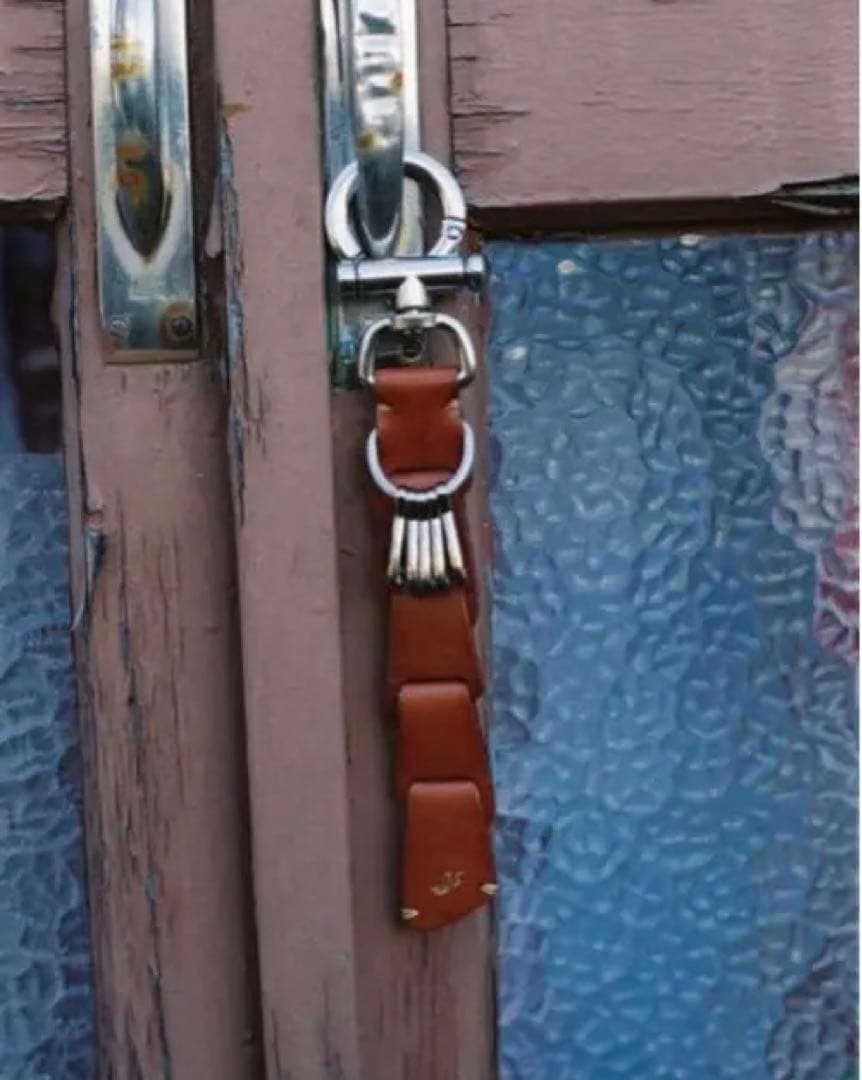 小物 Llife LEATHER KEY CHAIN SIENNA lidnm Llife LEATHER KEY CHAIN SIENNA - メルカリ