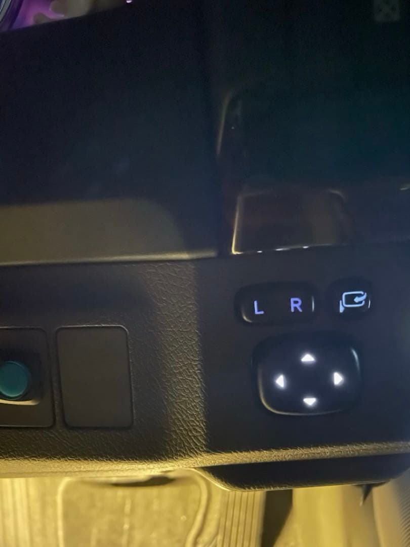 grx130マークX LED打ち替え ミラースイッチ 130マークX】 内装LED打ち替えしてみた！！！ - YouTube