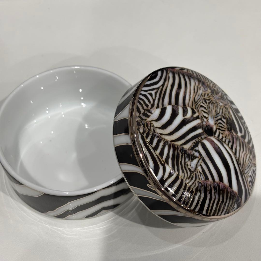 非売品】パテックフィリップ 陶器小物入れゼブラ柄 箱入り 新品未使用