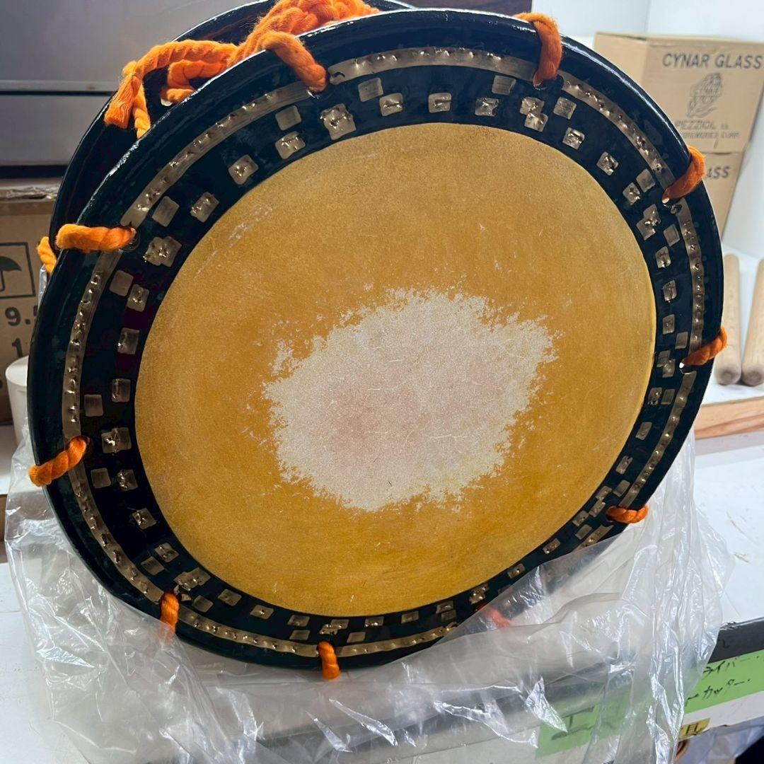 K◆　締太鼓　和太鼓　木製スタンド　金彩　蒔絵　バチ 楽天市場】締太鼓【蒔絵胴】バチ＆不性台＆ケース付き TST 和楽器/和