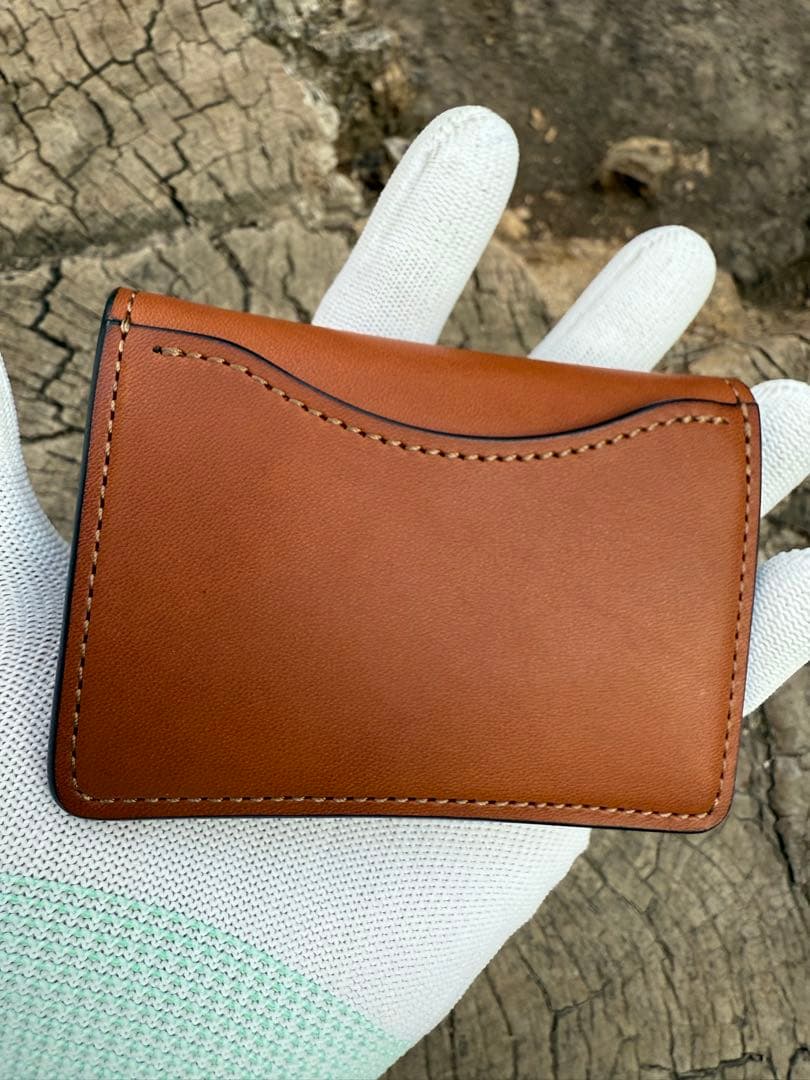 未使用新品】ワイルドスワンズ タング ノボナッパゴールド 型押し