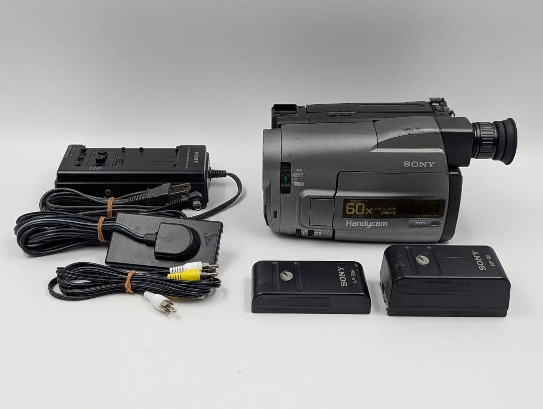 SONY ソニー 8mm テープ ビデオカメラ CCD-TRV513 Amazon | SONY ソニー CCD-TRV513 ビデオカメラレコーダー(Video8/8mm