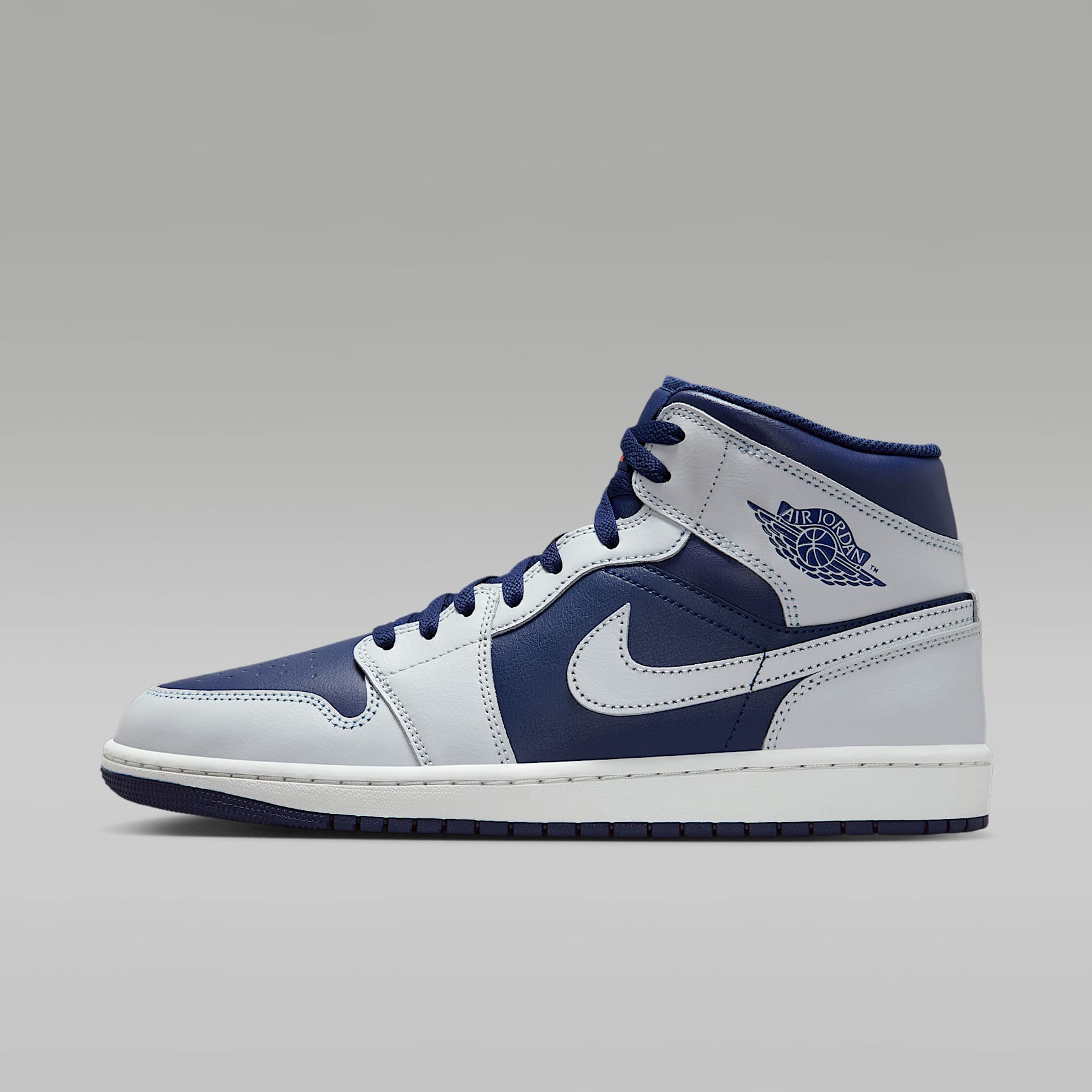 NIKE公式】エア ジョーダン 1 MID メンズシューズ.オンラインストア