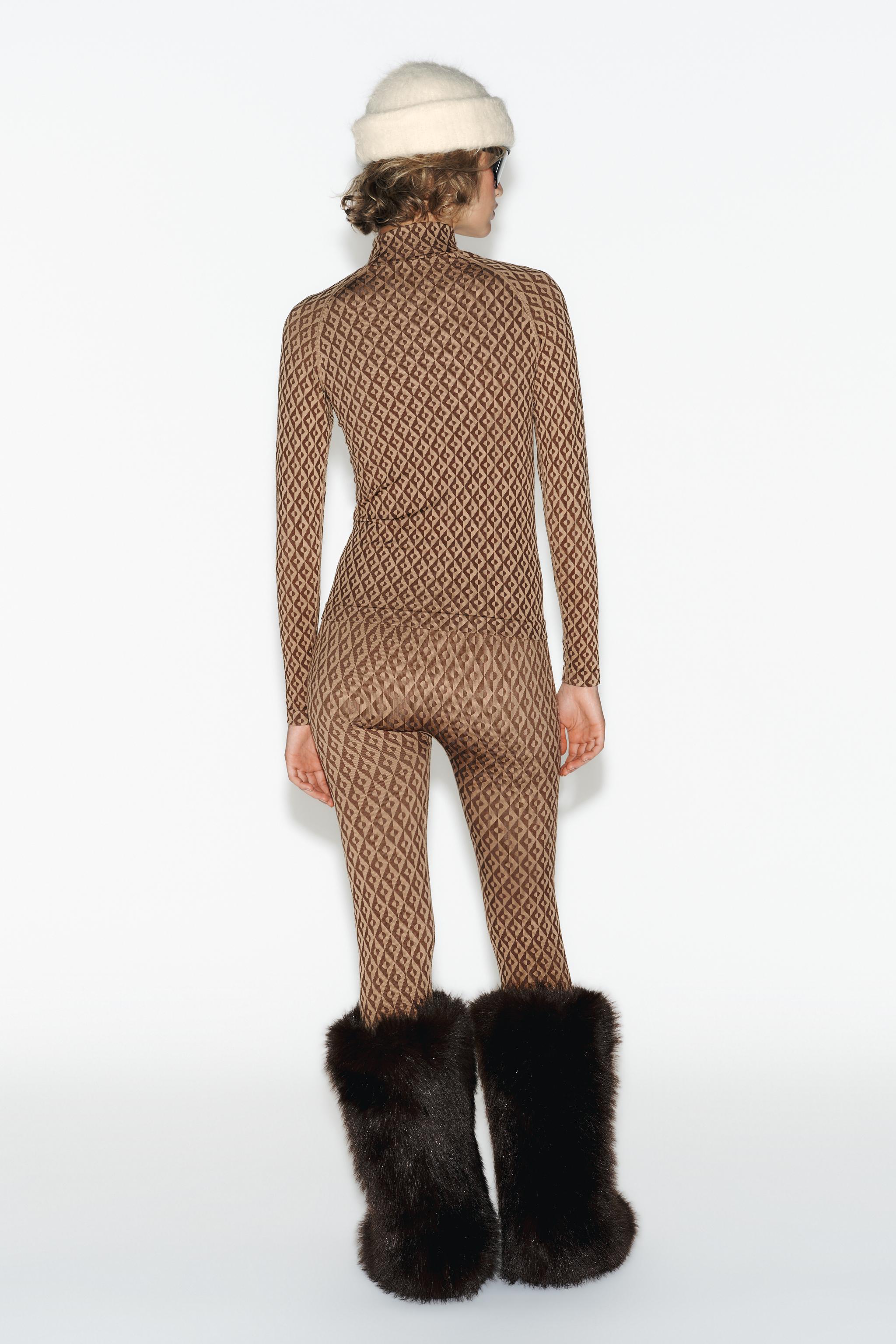 THERMOLITE® CORE JACQUARD THERMAL TOP AND LEGGINGS SET SKI