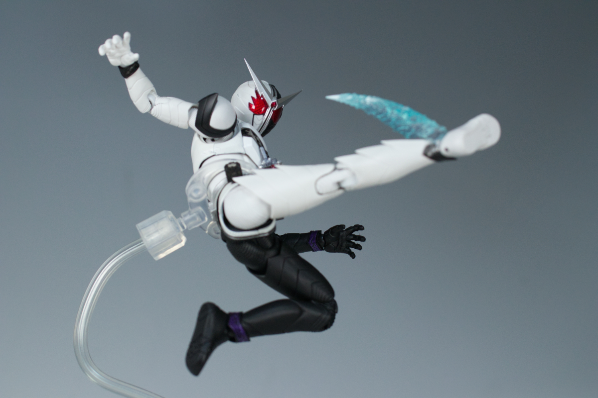 S.H.Figuarts 真骨彫製法 仮面ライダーWファングジョーカー(風都探偵